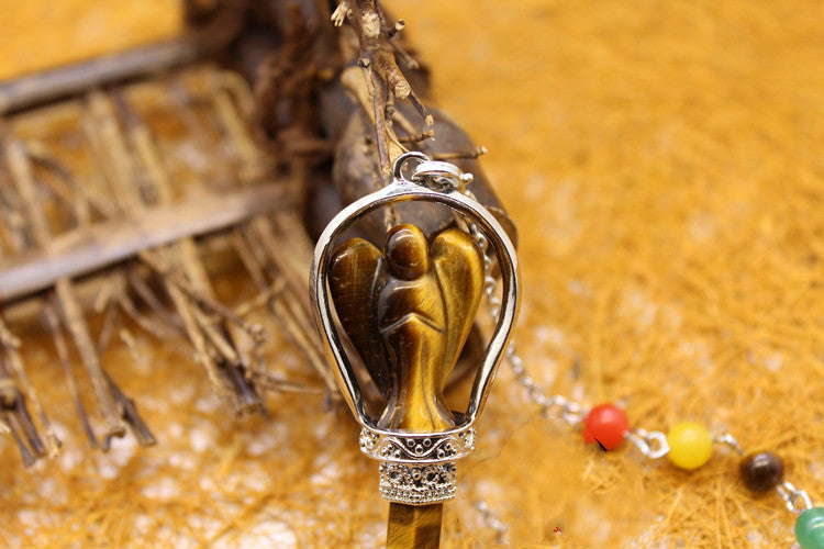 Dazzling Design by DD Edelstein-Pendel SEELENWIND